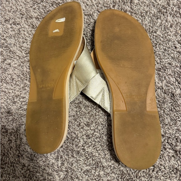⚓️ SPERRY  Metallic and Tan Anchor Sandals size 10 - Picture 2 of 2